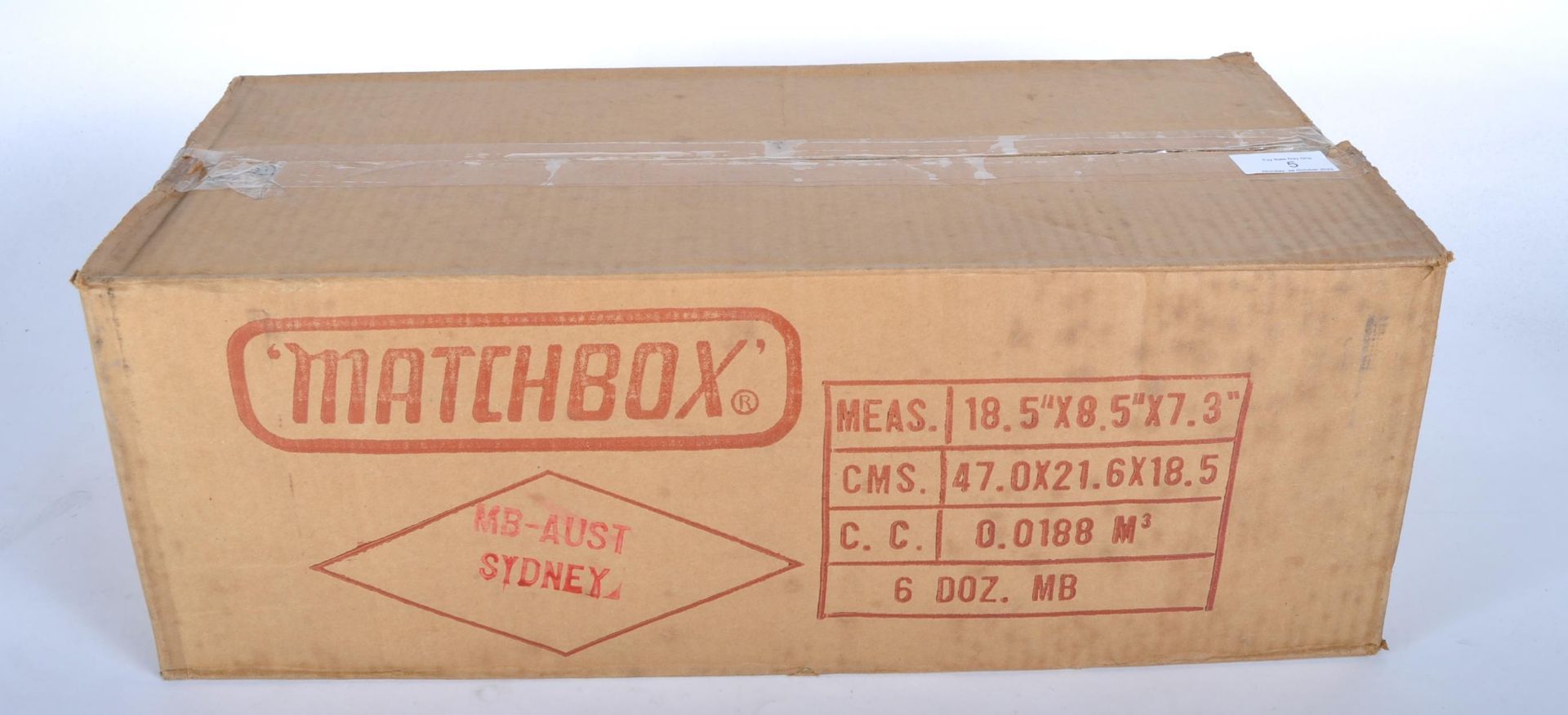 VINTAGE EX-SHOP STOCK / TRADE BOX OF MATCHBOX DIECAST MODELS - Image 2 of 3