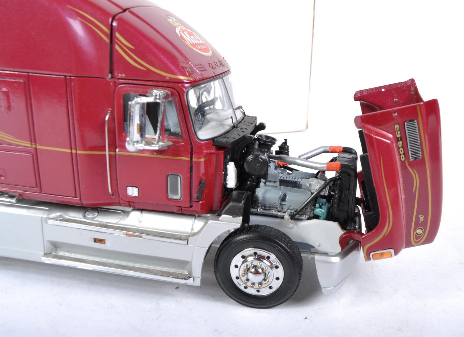 FRANKLIN MINT 1/32 SCALE PRECISION DIECAST MACK ELIITE TRUCK - Image 5 of 6