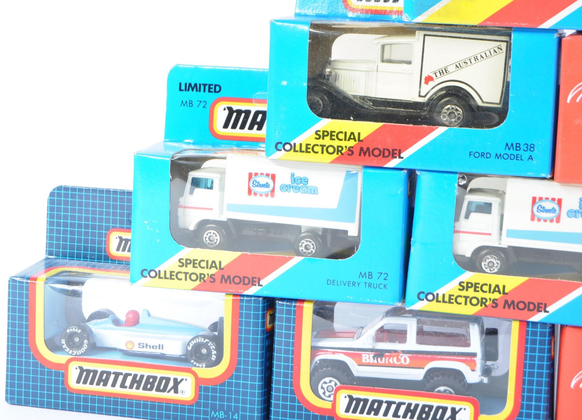 COLLECTION OF X10 VINTAGE MATCHBOX DIECAST MODEL CARS - Image 6 of 6