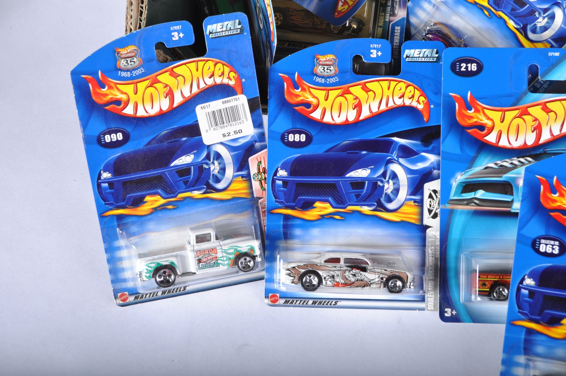 COLLECTION OF ASSORTED CARDED MATTEL HOT WHEELS DIECAST MODELS - Image 4 of 7