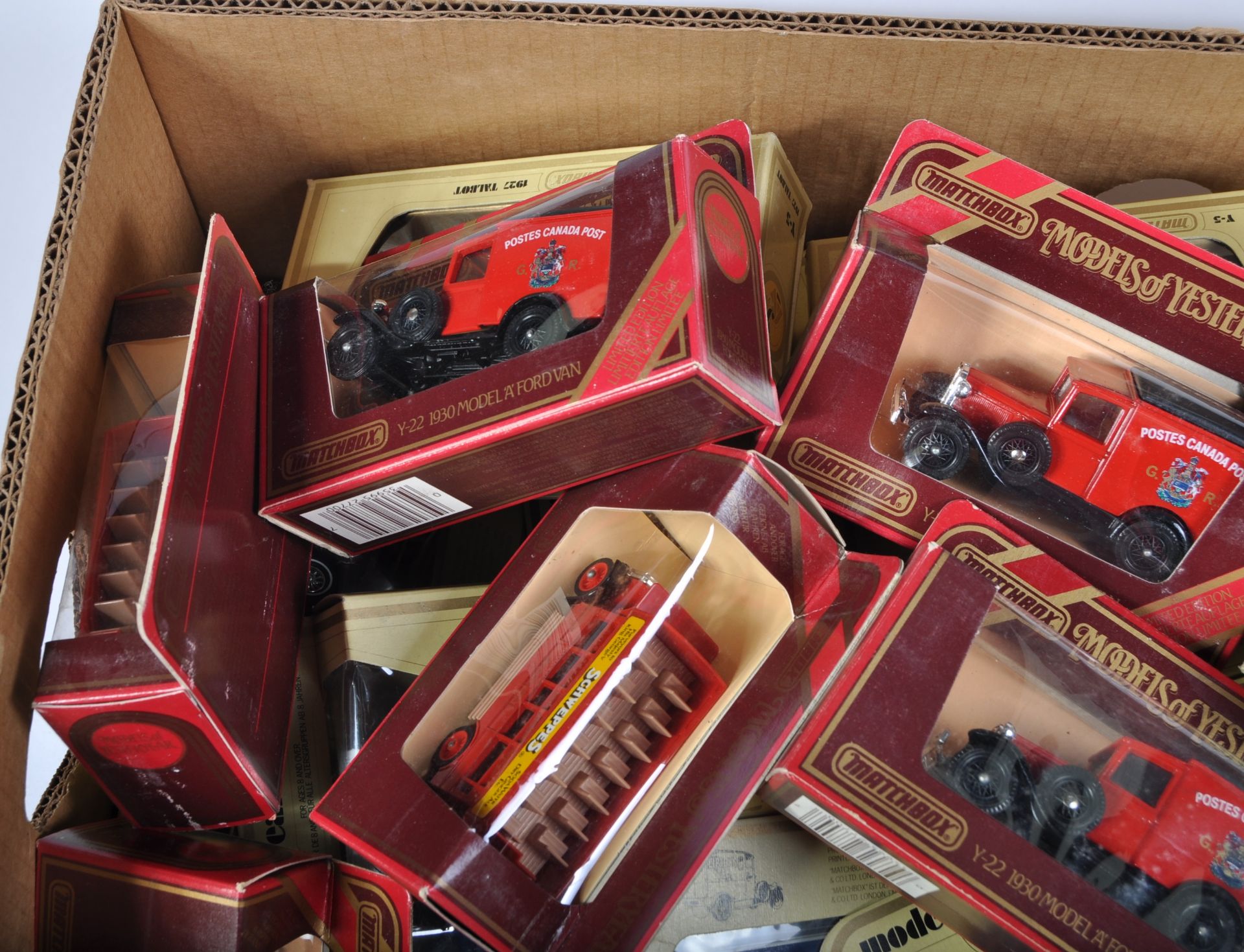 COLLECTION OF VINTAGE MATCHBOX MODELS OF YESTERYEAR DIECAST - Image 4 of 6