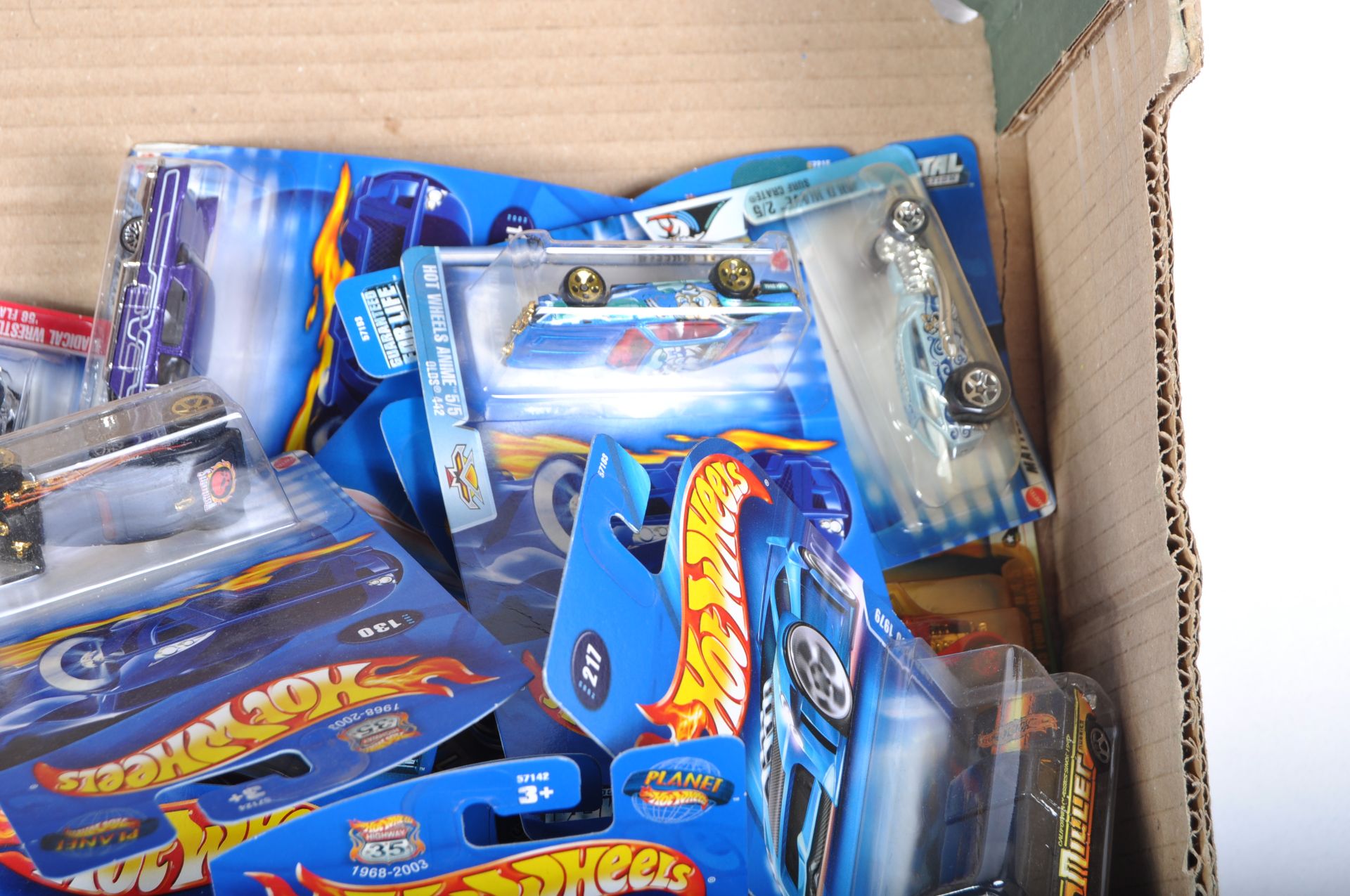 COLLECTION OF ASSORTED CARDED MATTEL HOT WHEELS DIECAST MODELS - Image 6 of 7