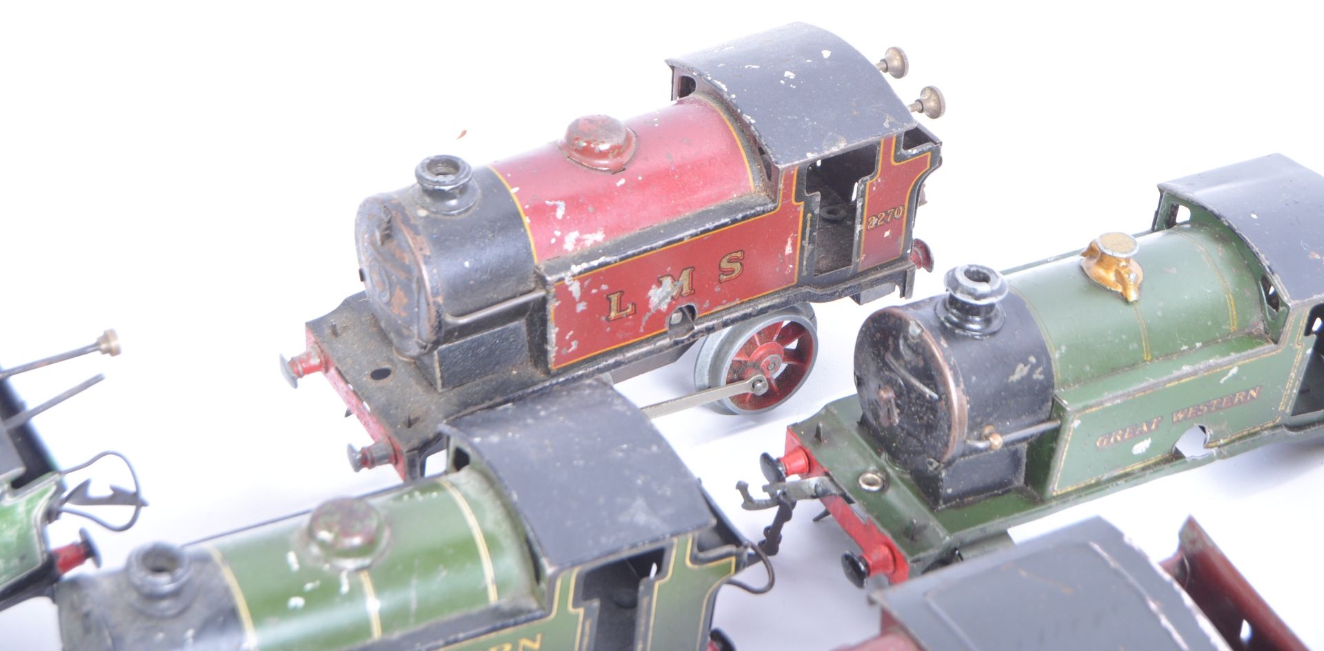 COLLECTION OF HORNBY O GAUGE TINPLATE LOCOMOTIVE BODIES / PARTS - Image 8 of 9