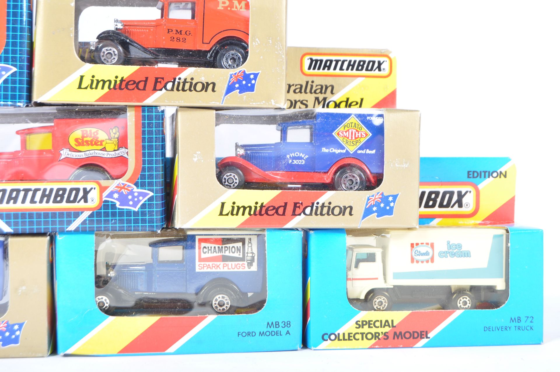 COLLECTION OF X10 VINTAGE MATCHBOX DIECAST MODEL CARS - Image 4 of 5
