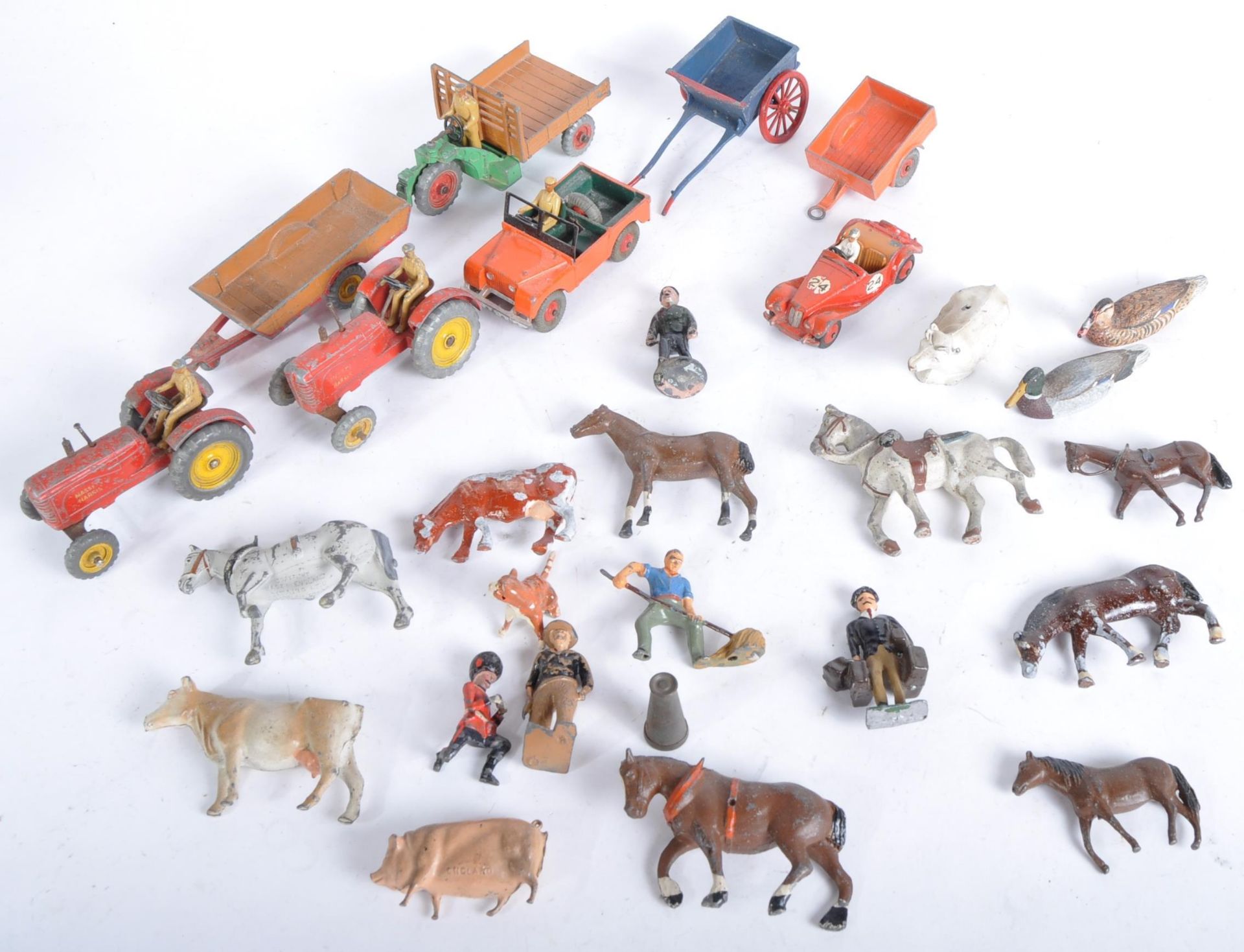 COLLECTION OF VINTAGE DIECAST & LEAD TOY FIGURES