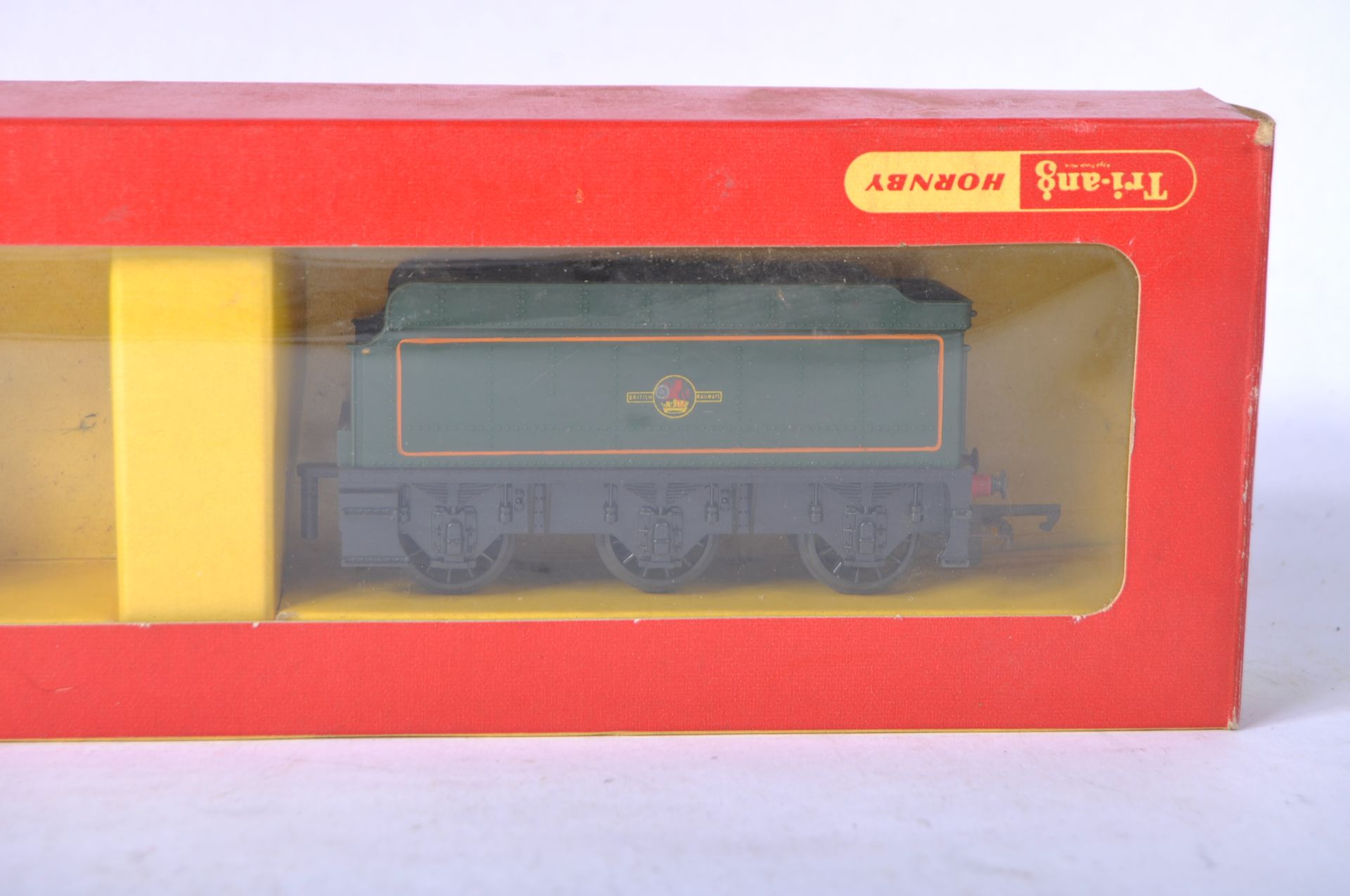 VINTAGE TRIANG HORNBY 00 GAUGE MODEL RAILWAY TRAINSET LOCOMOTIVE - Image 3 of 3