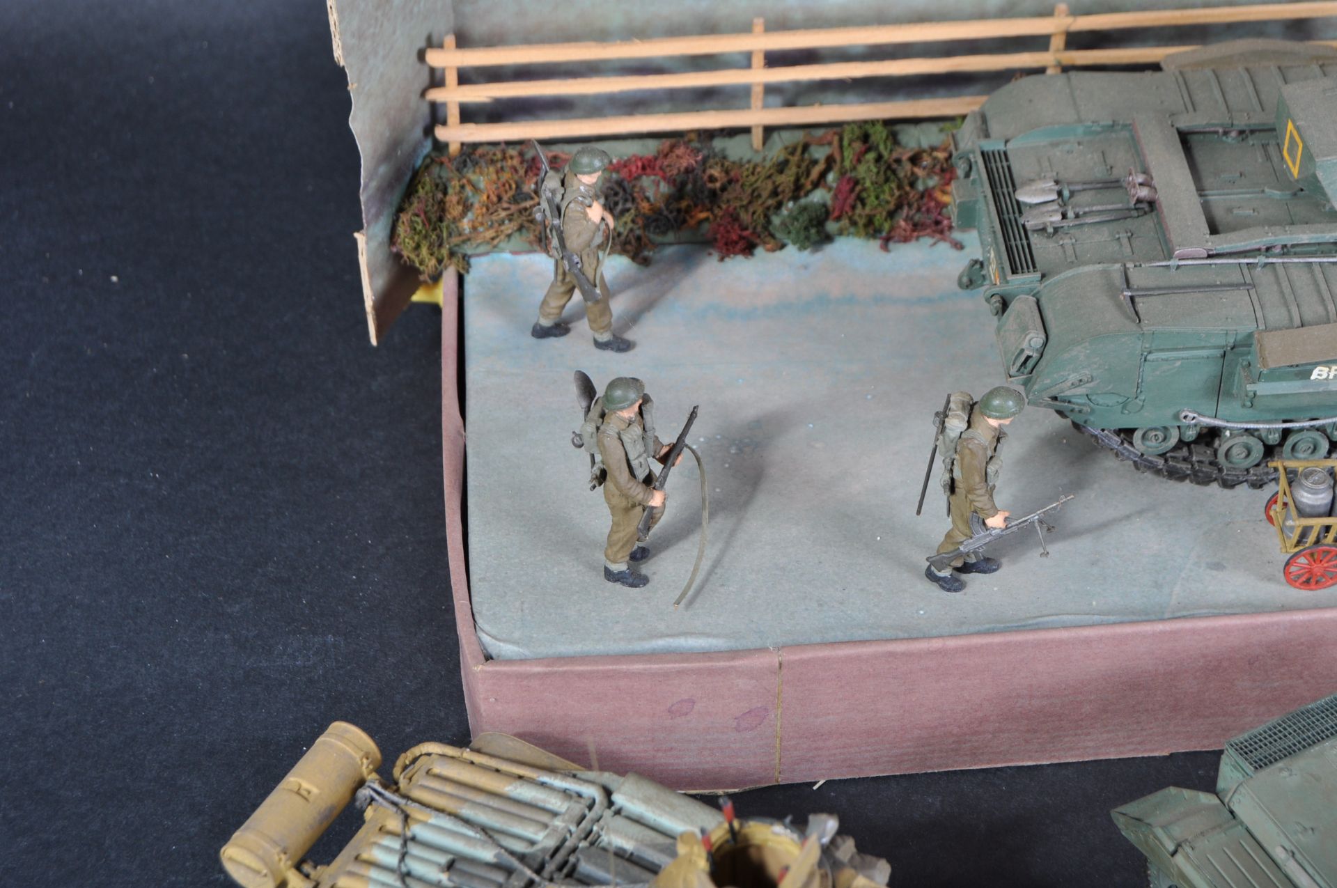 COLLECTION OF VINTAGE SECOND WORLD WAR RELATED MODEL TANKS - Image 7 of 7