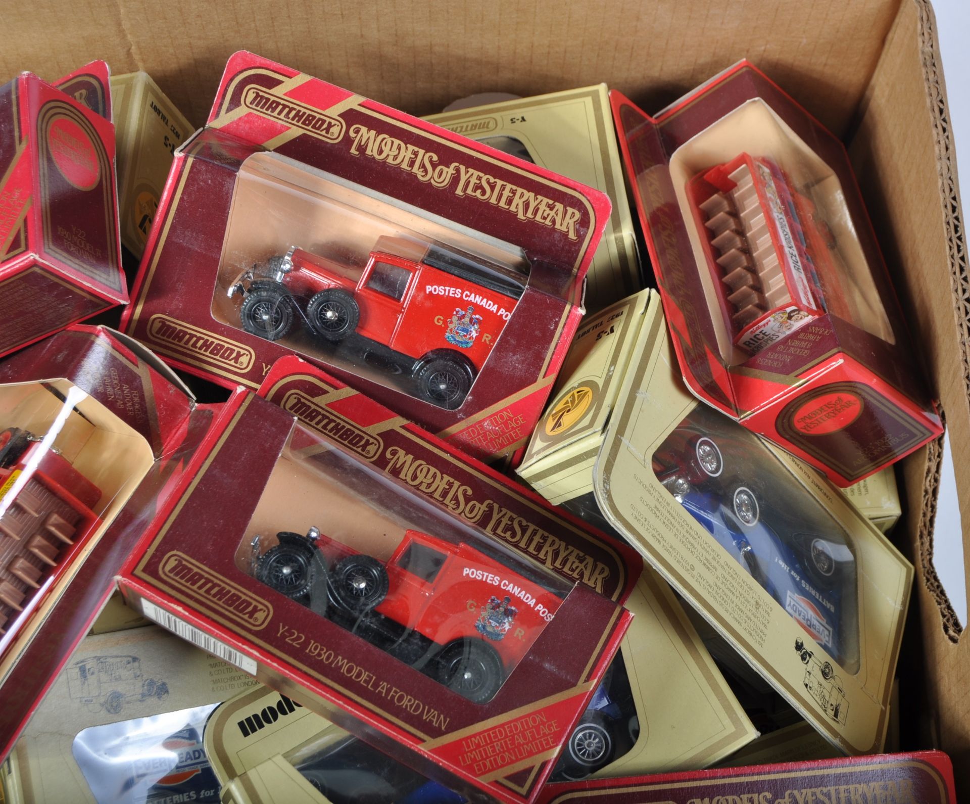 COLLECTION OF VINTAGE MATCHBOX MODELS OF YESTERYEAR DIECAST - Image 5 of 6