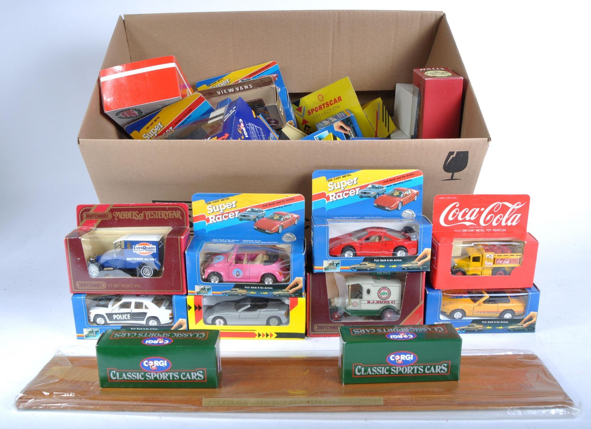 COLLECTION OF ASSORTED VINTAGE DIECAST MODEL CARS