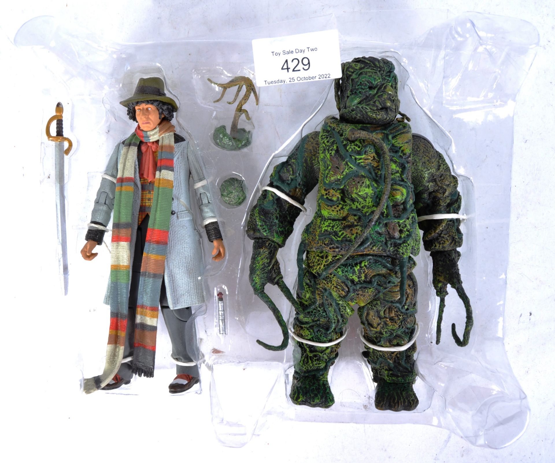 DOCTOR WHO - CHARACTER OPTIONS - SEEDS OF DOOM FIGURE SET