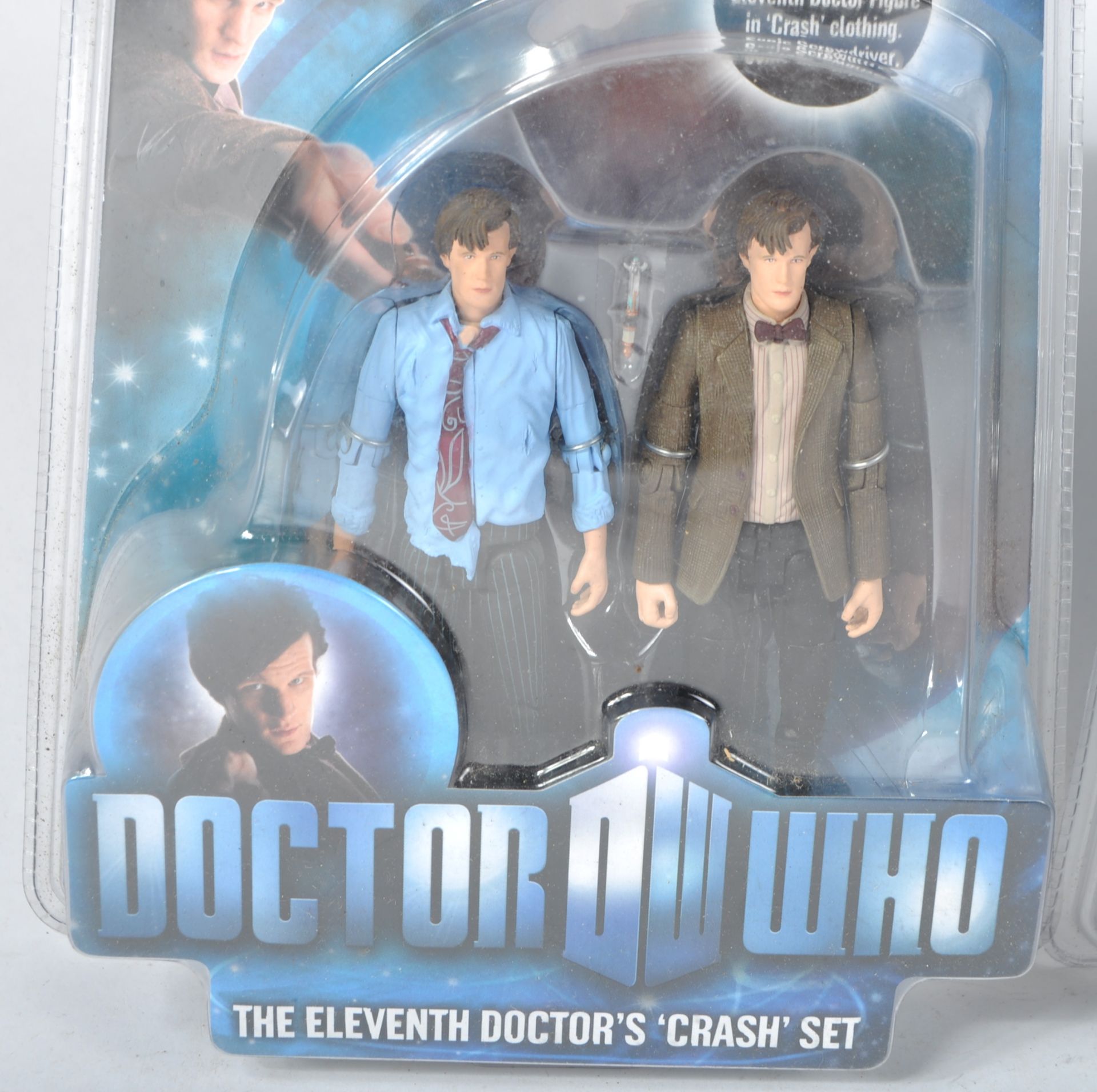 DOCTOR WHO - CHARACTER - ' CRASH SET ' BOXED ACTION FIGURES - Image 3 of 4