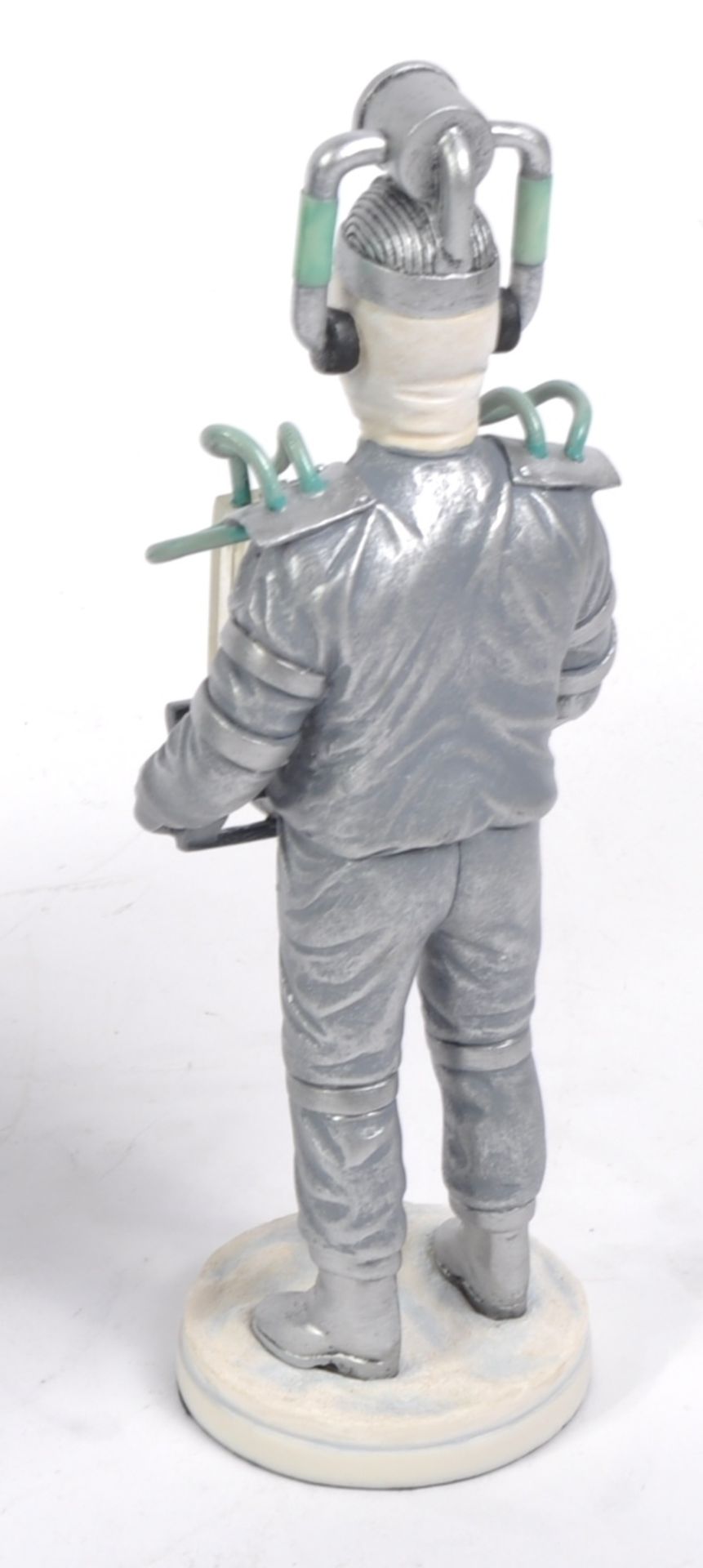 DOCTOR WHO - ROBERT HARROP - LTD ED HAND PAINTED FIGURINE - Image 3 of 5