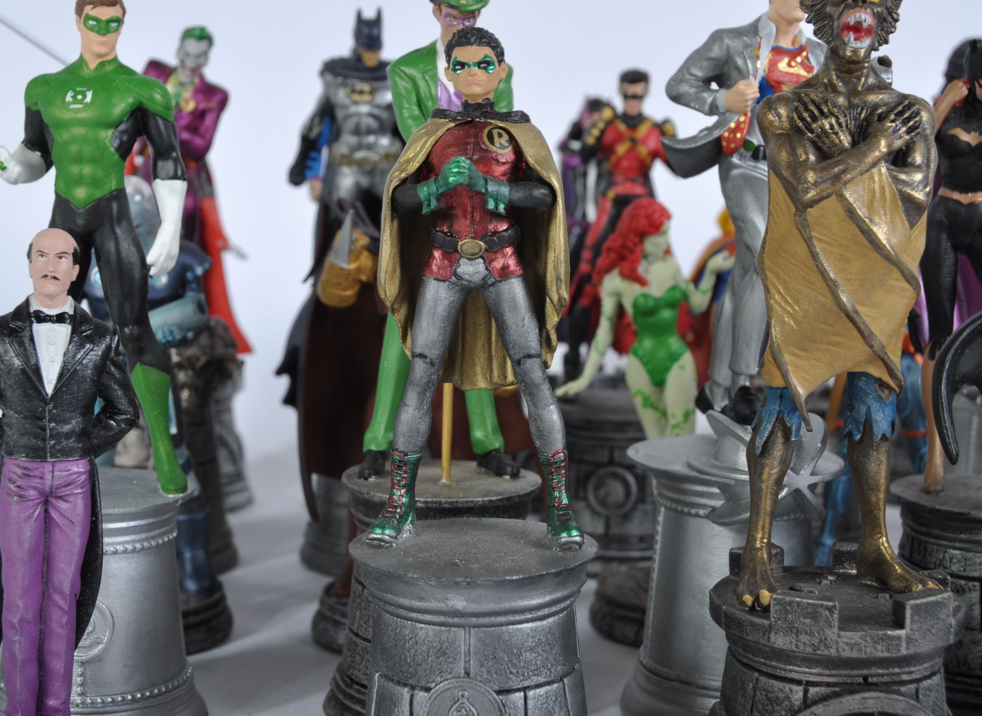 A COLLECTION OF DC COMIC RELATED EAGLEMOSS FIGURES - Image 3 of 8