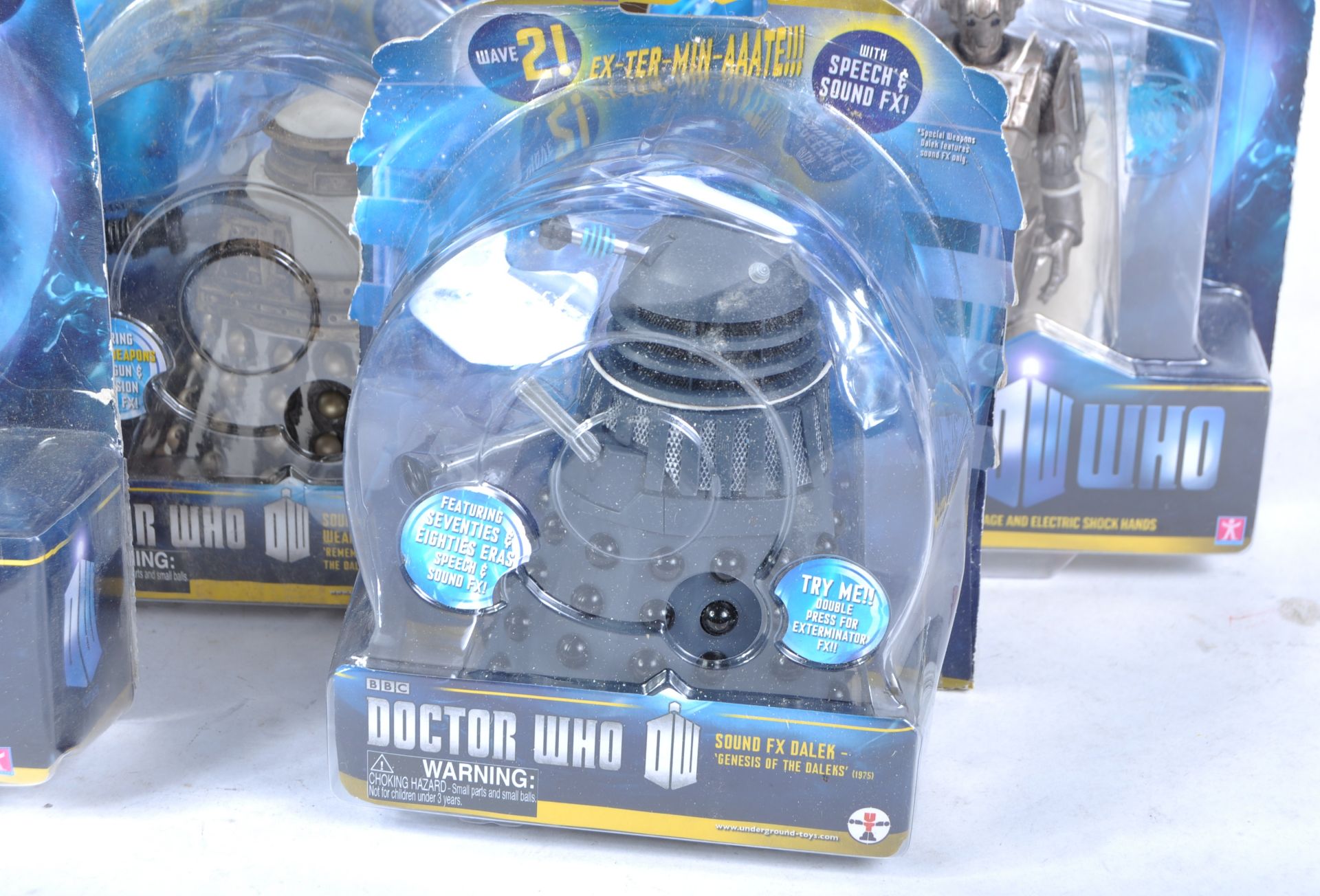 DOCTOR WHO - CHARACTER OPTIONS - ASSORTED ACTION FIGURES - Image 2 of 5