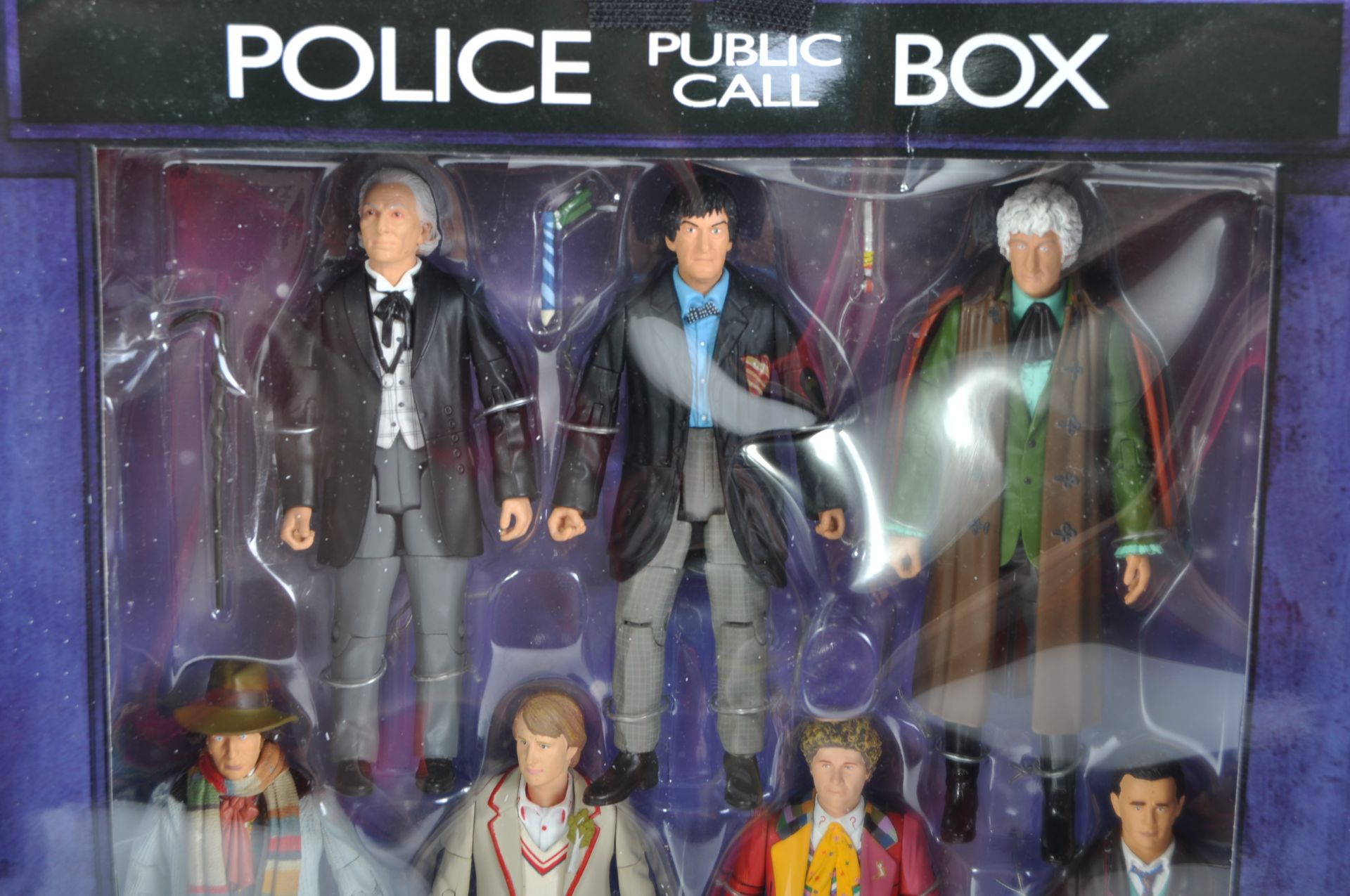 DOCTOR WHO - CHARACTER OPTIONS - ELEVEN DOCTOR FIGURE SET - Image 2 of 4