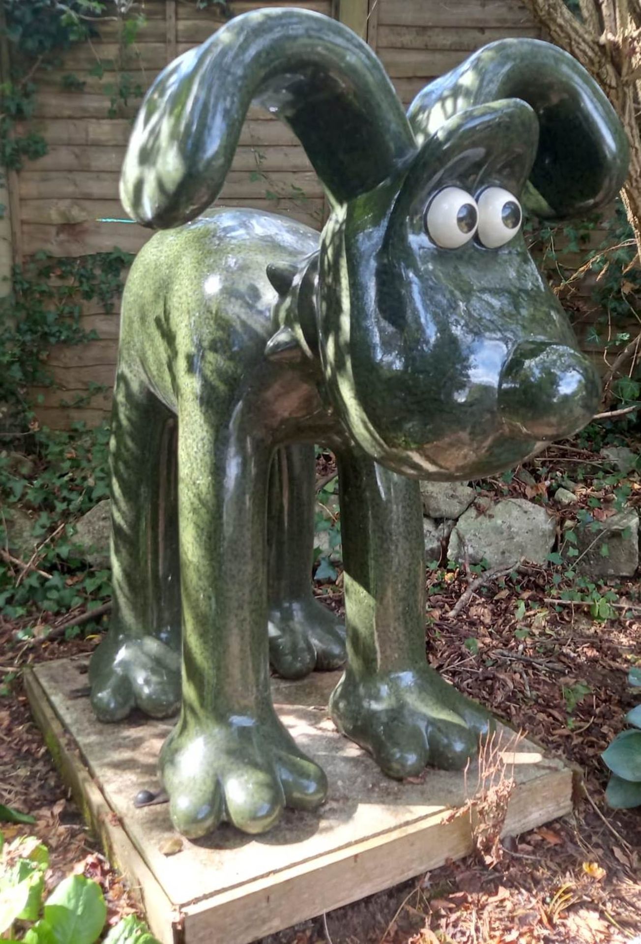 GROMIT UNLEASHED - ' BUSHED ' BY DAVID INSHAW - ORIGINAL TRAIL GROMIT - Image 11 of 12