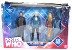 DOCTOR WHO - CHARACTER OPTIONS - THIRD DOCTOR COLLECTOR SET
