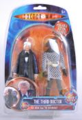 DOCTOR WHO - CHARACTER OPTIONS - THIRD DOCTOR FIGURE