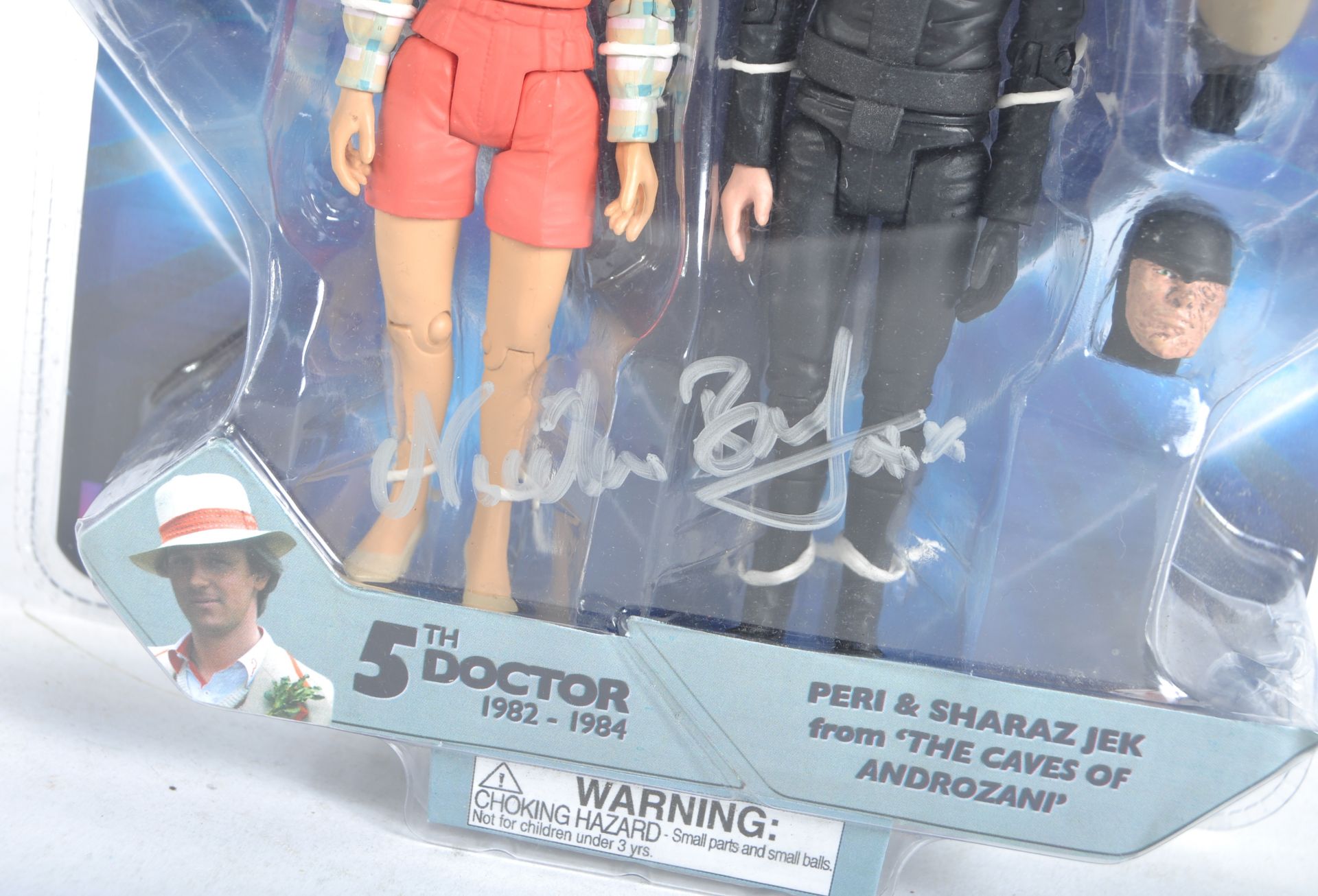 DOCTOR WHO - NICOLA BRYANT (PERI) - AUTOGRAPHED ACTION FIGURE - Image 4 of 4