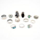 COLLECTION OF VINTAGE SILVER DRESS RINGS