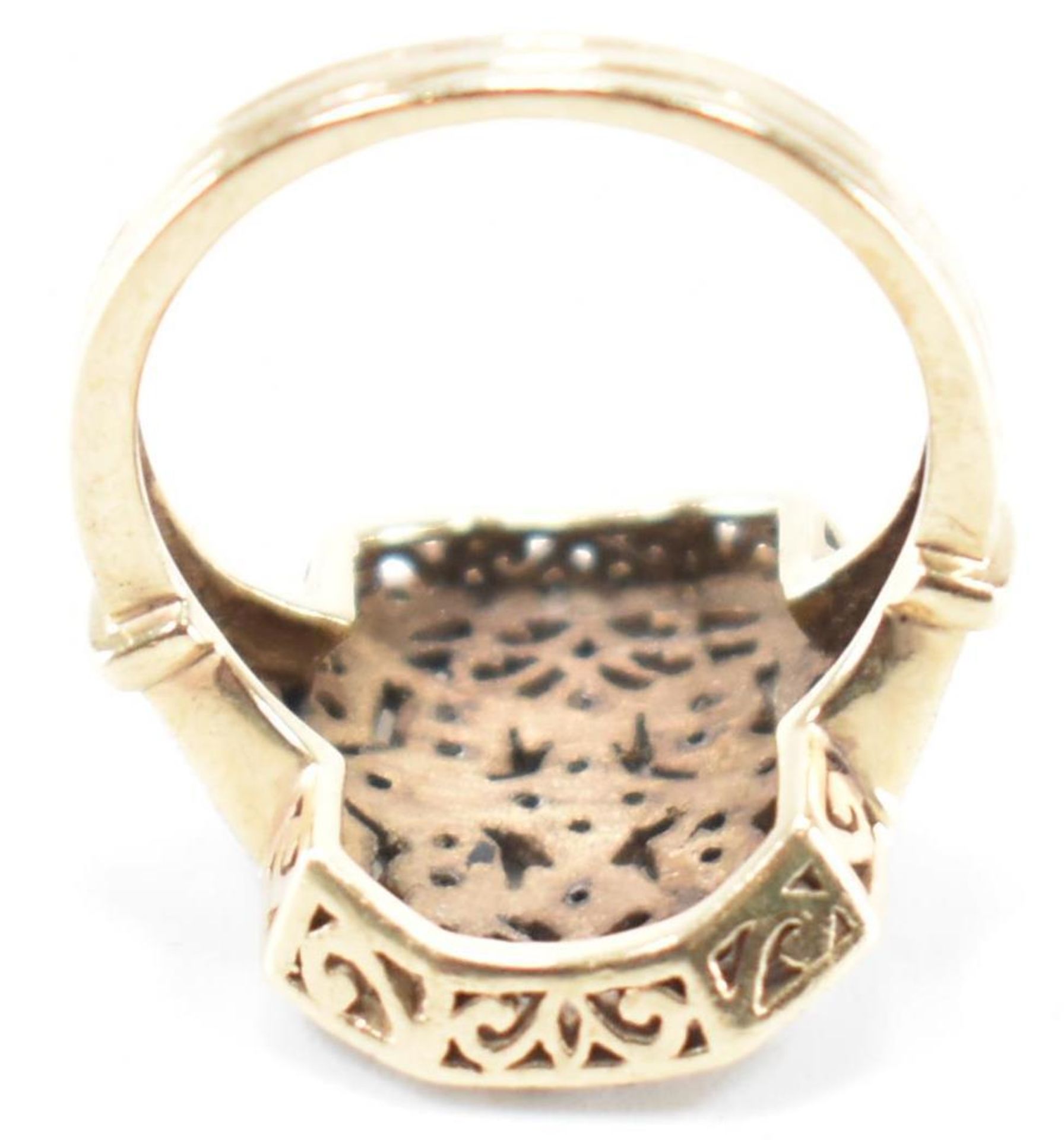 VINTAGE GOLD & DIAMOND PANEL RING - Image 7 of 8