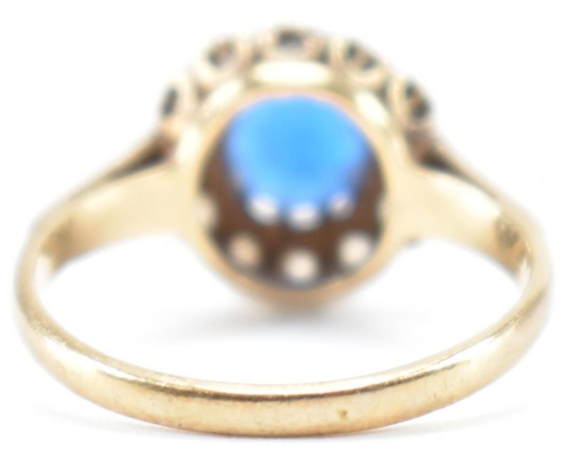 HALLMARKED 9CT GOLD BLUE & WHITE STONE RING - Image 4 of 8