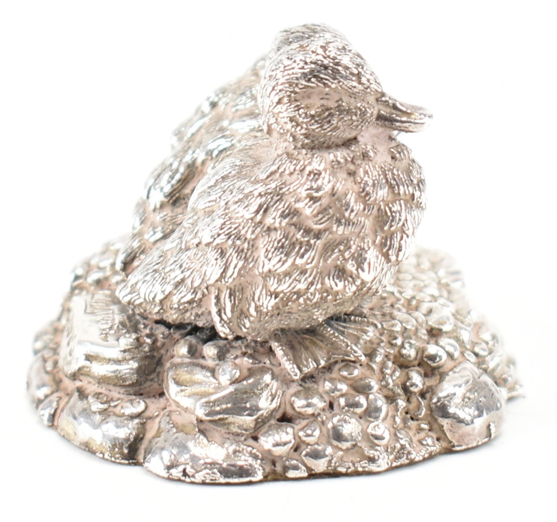 HALLMARKED SILVER COUNTRY ARTISTS DUCKLINGS FIGURE - Image 2 of 5