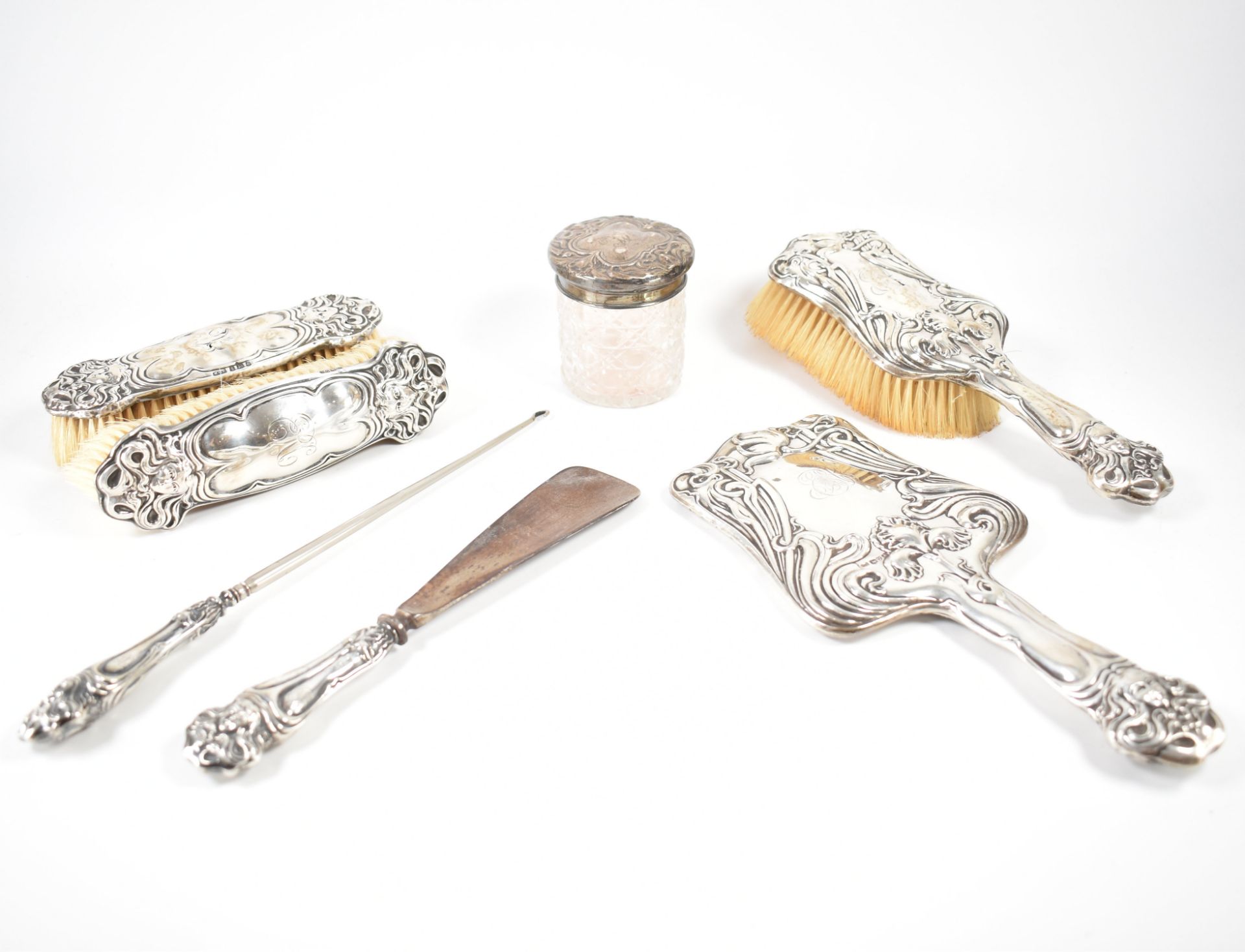 ART NOUVEAU SILVER HALLMARKED VANITY SET