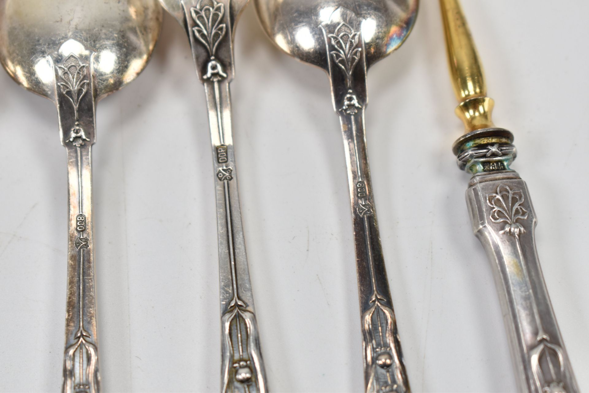 SELECTION OF ART NOUVEAU STYLE SILVER FLATWARE - Bild 5 aus 5