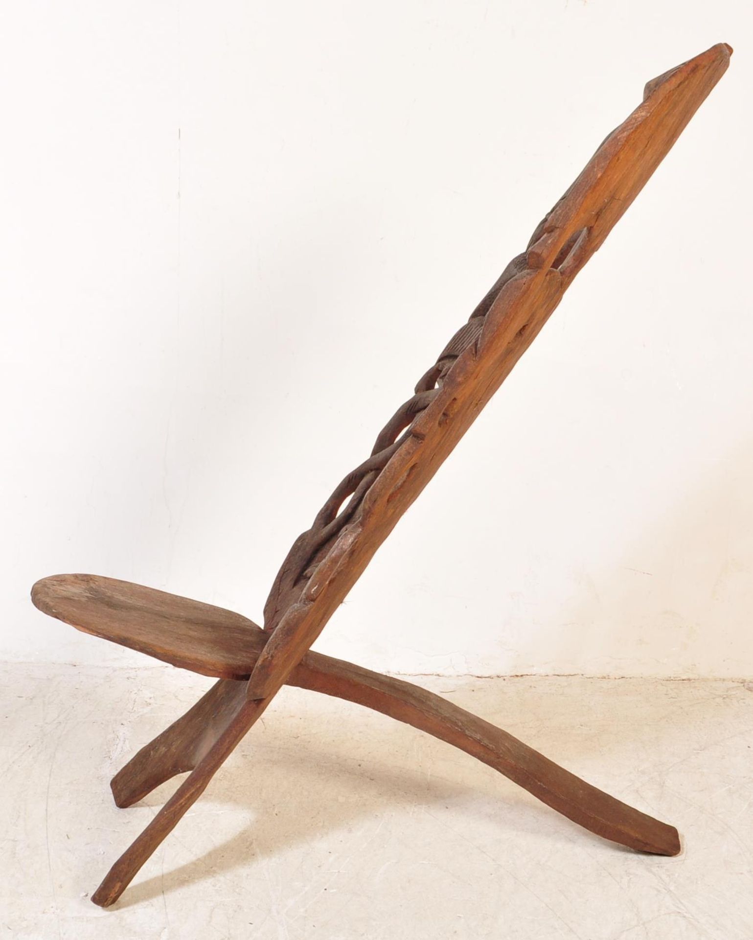 EARLY 20TH CENTURY HARDWOOD AFRICAN BIRTHING CHAIR - Image 2 of 5