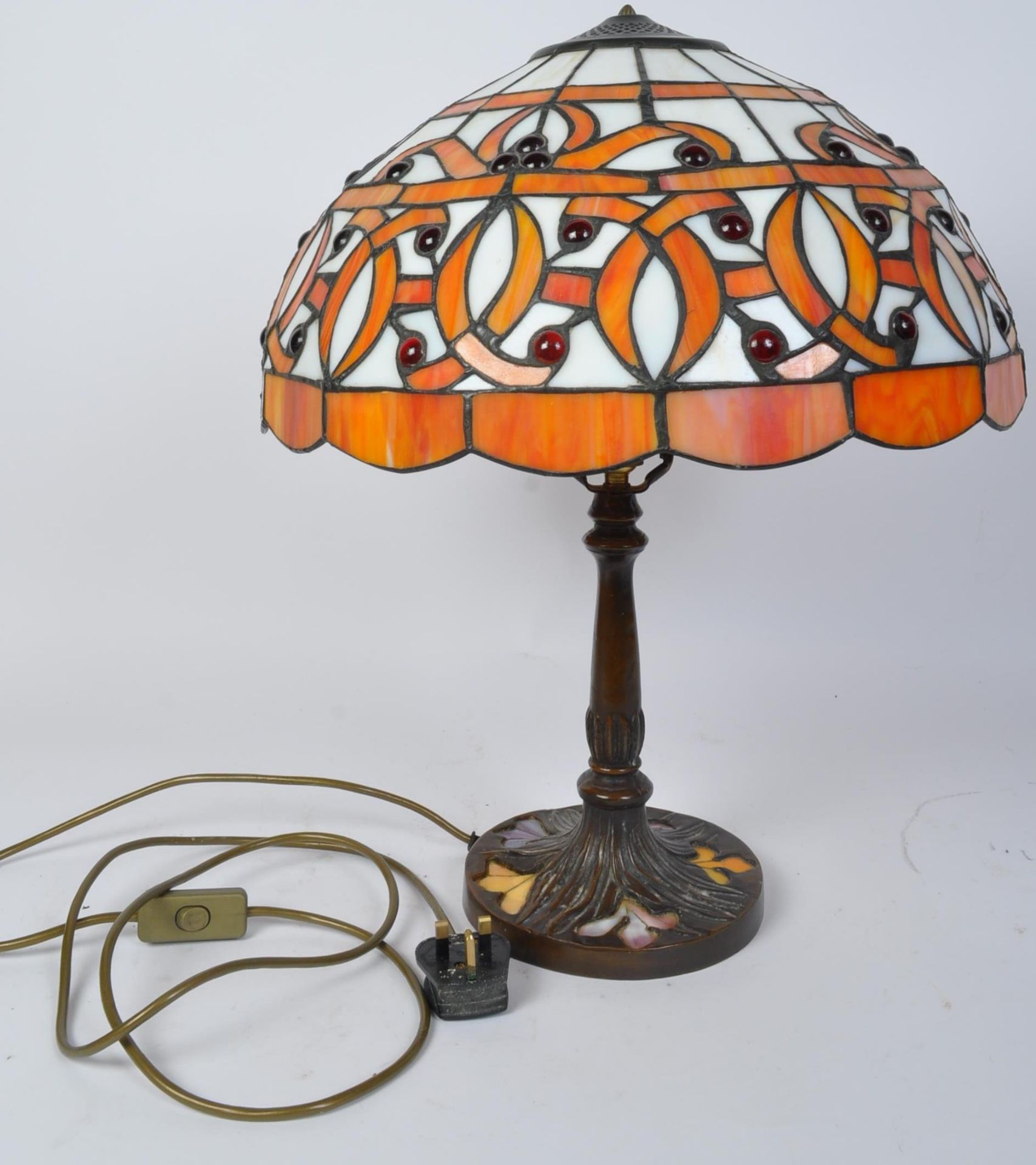 LARGE TIFFANY ART NOUVEAU STYLE TABLE LAMP