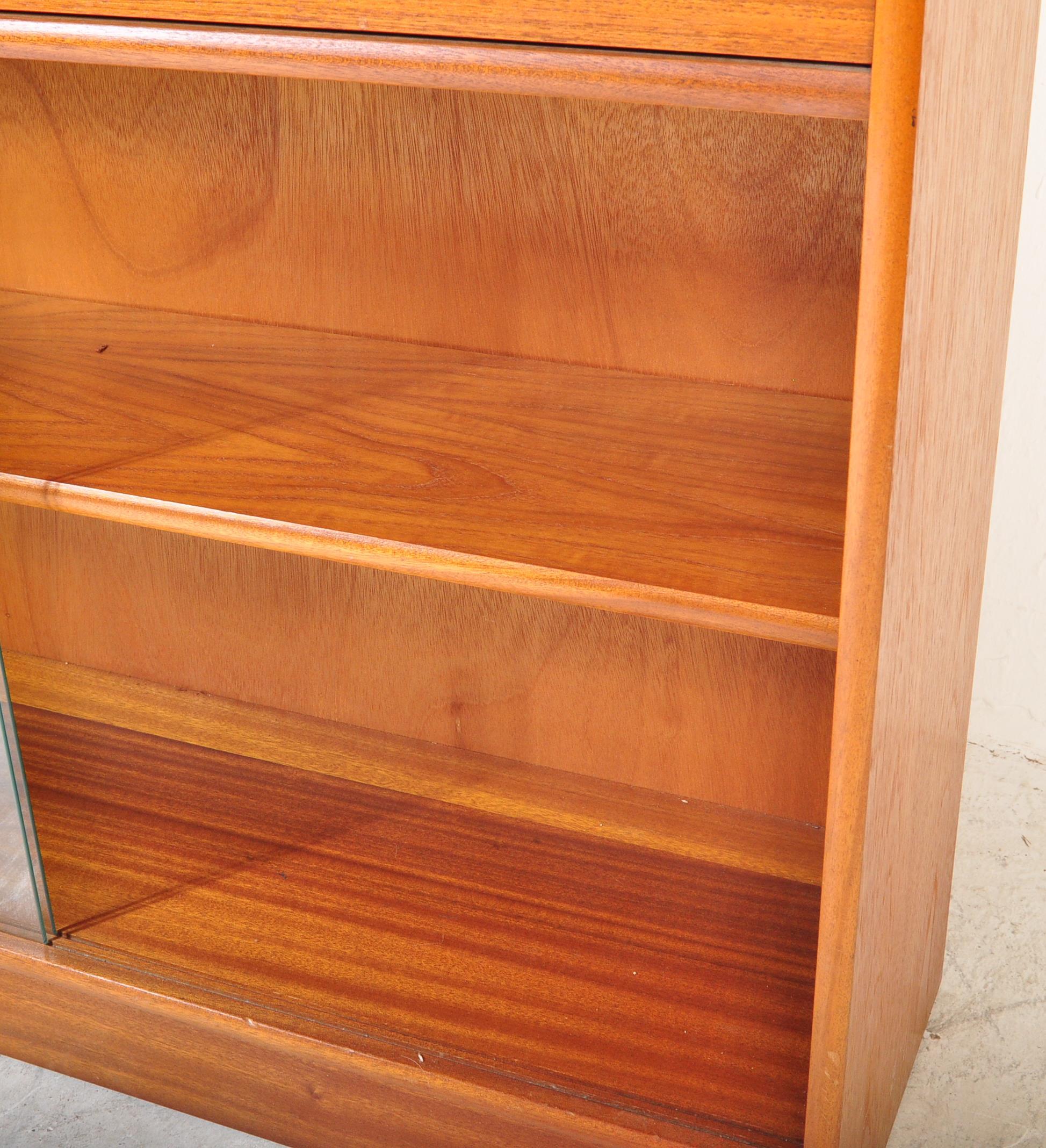 VINTAGE 1970S TEAK BOOKCASE UNIT - Image 6 of 6