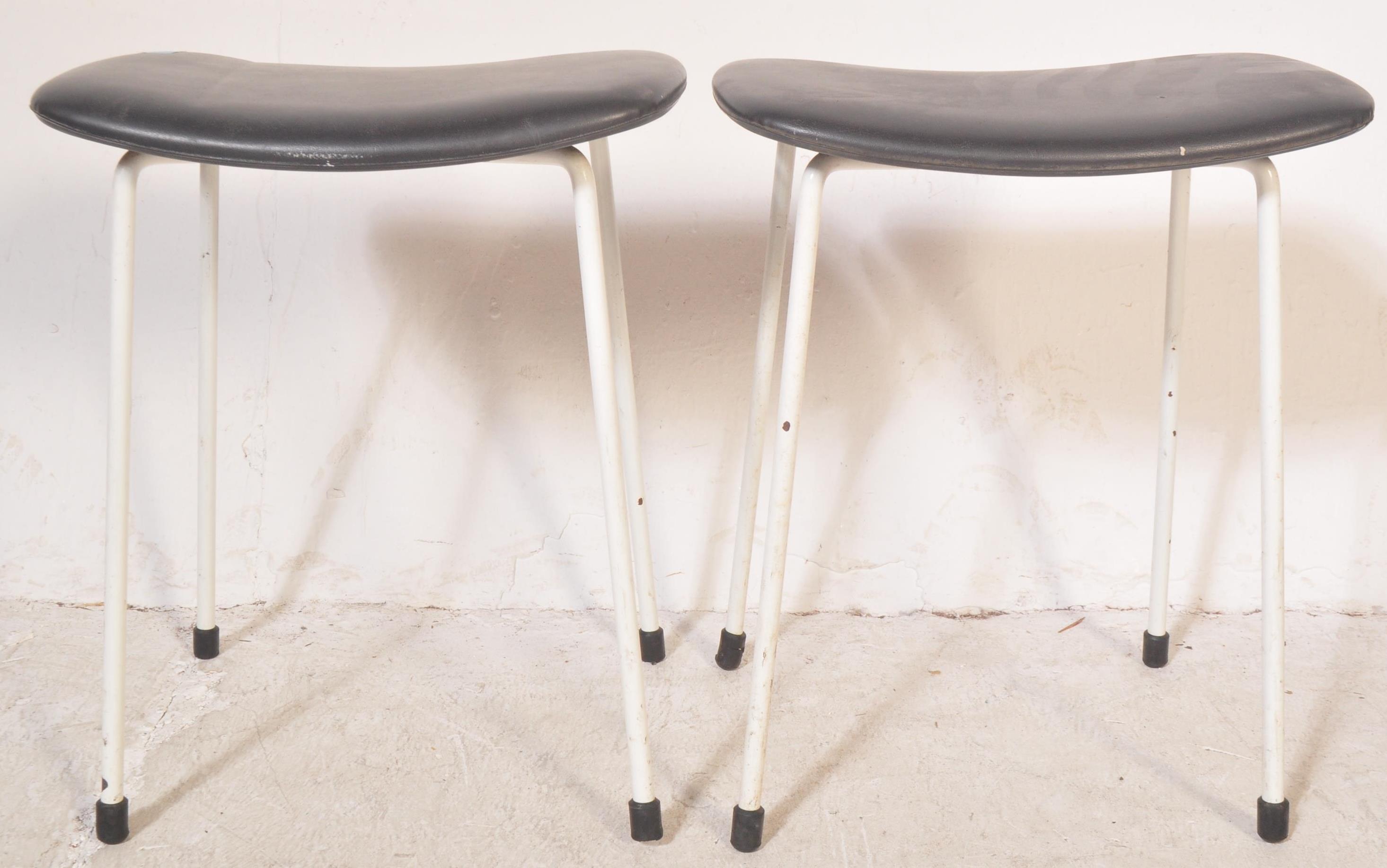 PAIR OF RETRO 1960S KANDYA VINYL & METAL STOOLS - Image 2 of 5