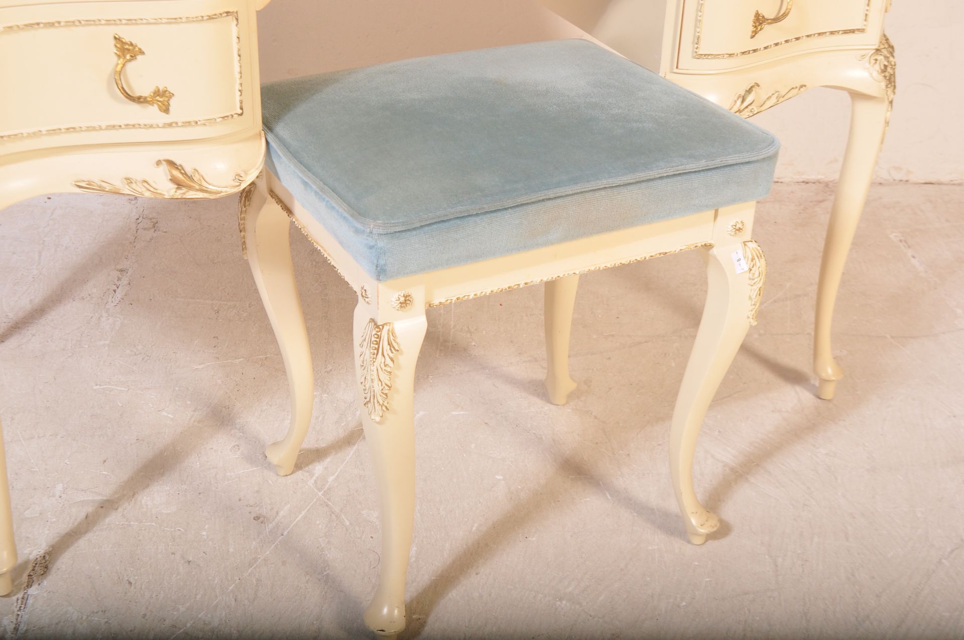 LOUIS XV STYLE PAINTED DRESSING TABLE - Image 7 of 7