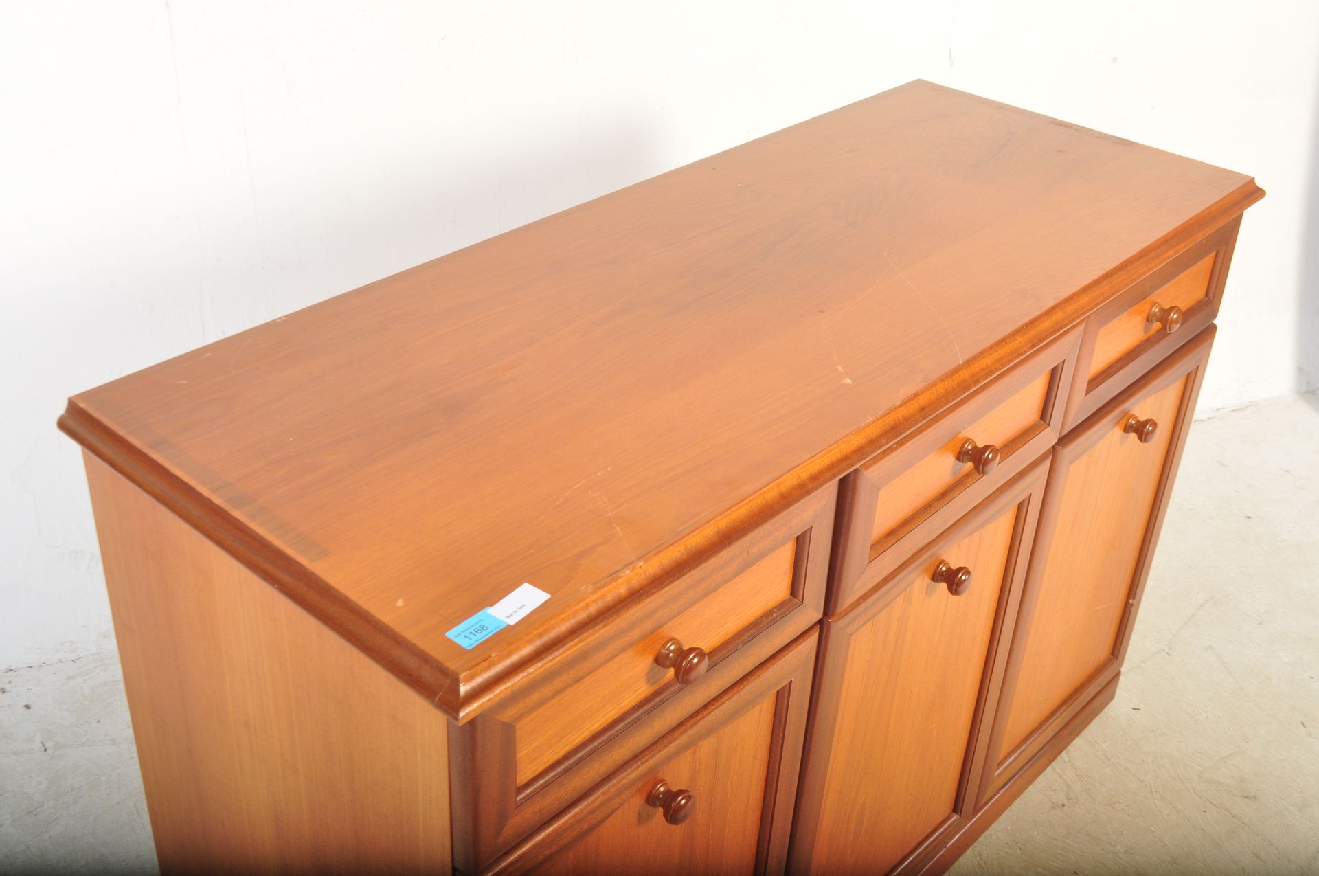 SUTCLIFF FURNITURE - LATE 20TH CENTURY TEAK CREDENZA - Image 3 of 6