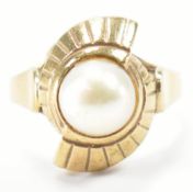 VINTAGE GOLD & CULTURED PEARL RING