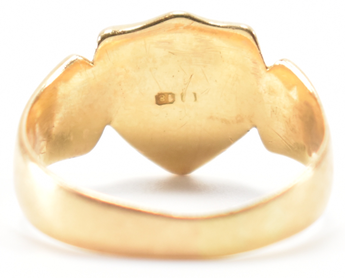 HALLMARKED EDWARDIAN 18CT GOLD SHIELD SIGNET RING - Image 3 of 8