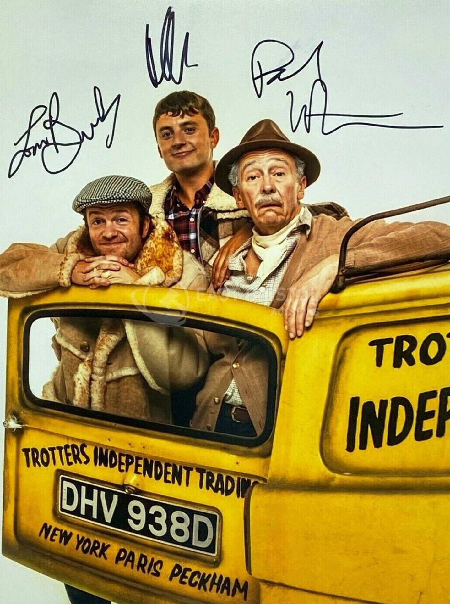 ONLY FOOLS & HORSES - THE MUSICAL - CAST AUTOGRAPHED 11X14" PHOTO