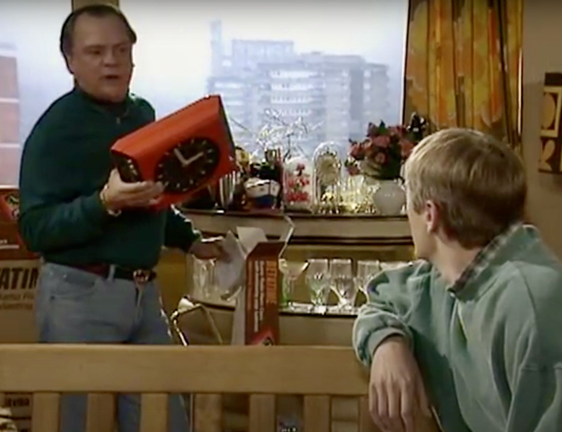 ONLY FOOLS & HORSES - BETATIME ALARM CLOCK SIGNED BY DAVID JASON - Image 6 of 6