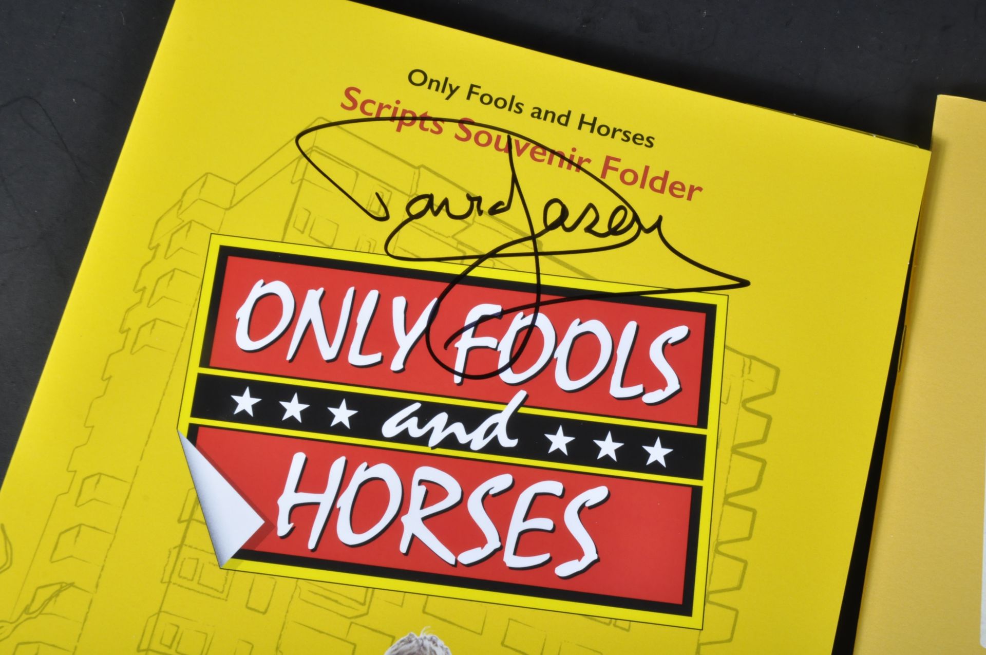 ONLY FOOLS & HORSES - ROYAL MAIL 40TH ANNIVERSARY SIGNED SCRIPT FOLDER - Image 2 of 8