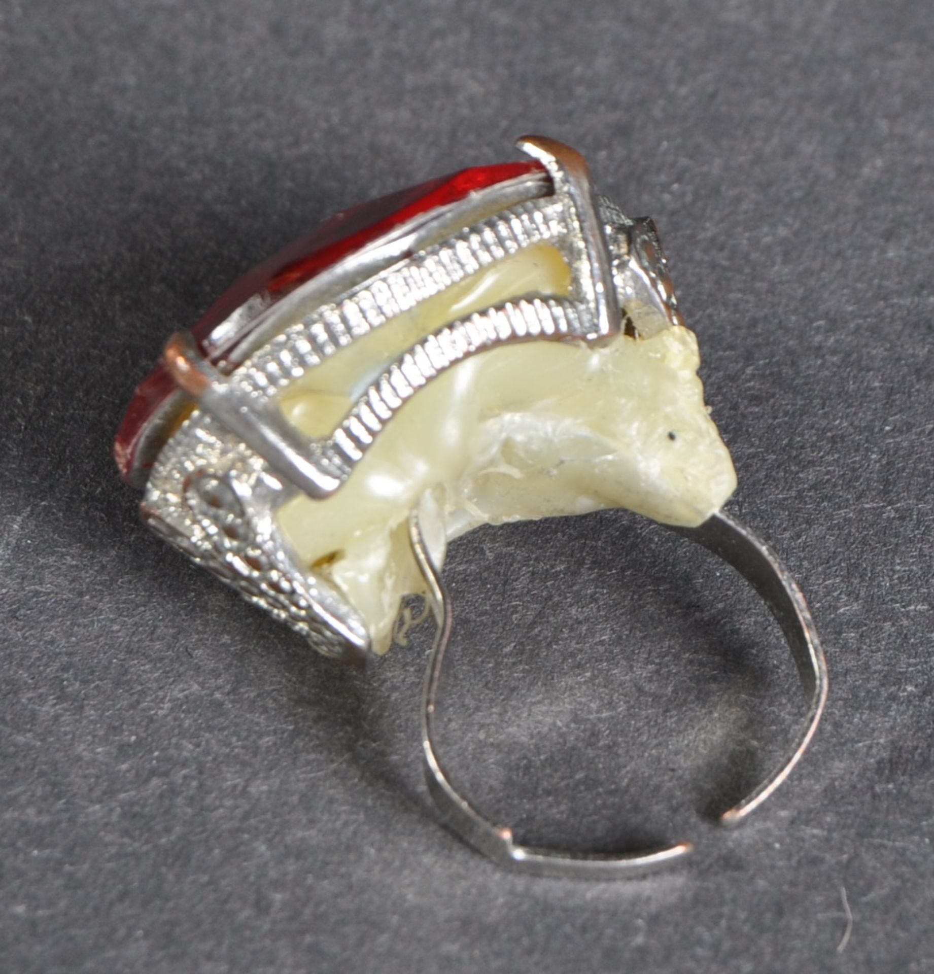 ESTATE OF JOHN CHALLIS - PANTOMIME COSTUME RING - Image 3 of 3