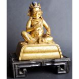 FINE CHINESE BRONZE GILDED FIGURINE OF BUDDHA