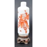19TH CENTURY CHINESE PORCELAIN SNUFF BOTTLE