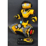 WOW WEE ROBOROVER REMOTE CONTROL TOY ROBOT