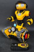 WOW WEE ROBOROVER REMOTE CONTROL TOY ROBOT