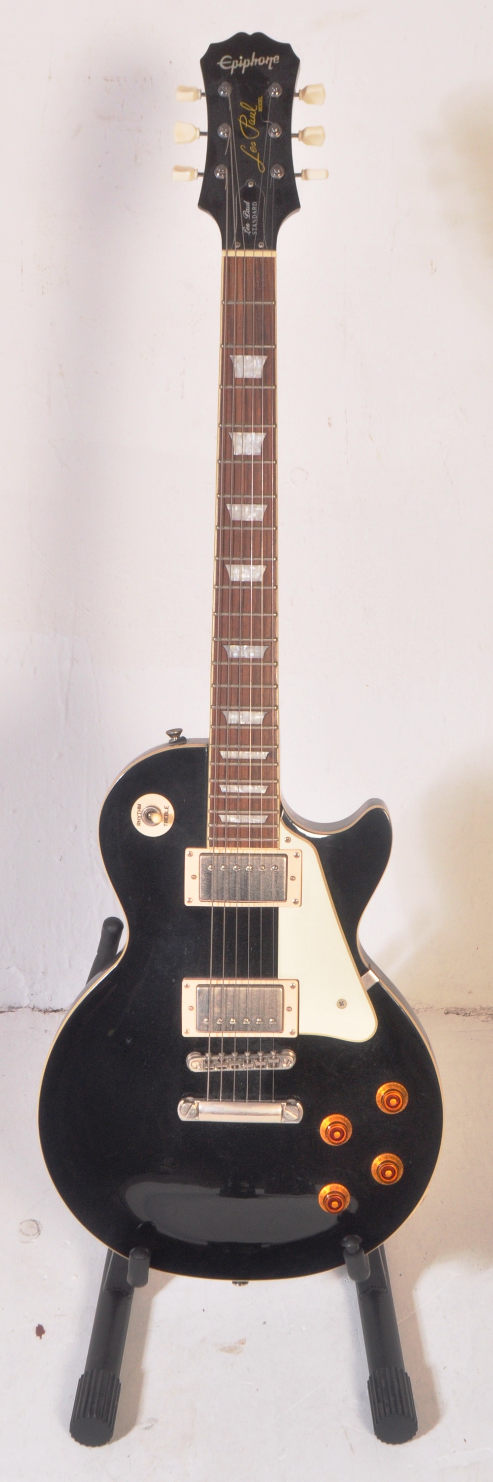 EPIPHONE - LES PAUL - 2009 BLACK ELECTRIC GUITAR