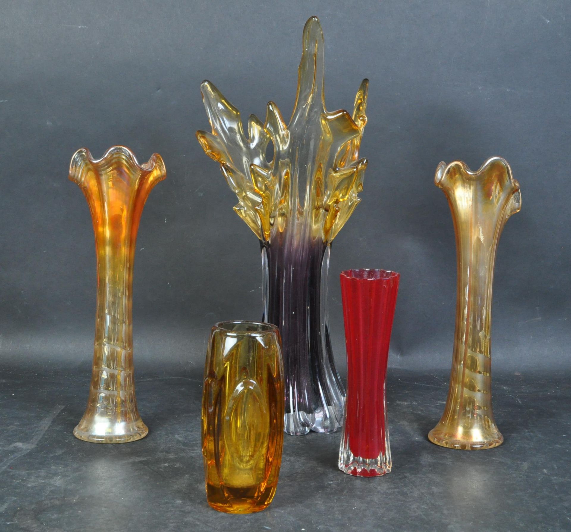 COLLECTON OF CARNIVAL FLAME GLASS - Image 4 of 4
