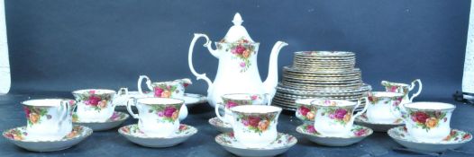 COLLECTION OF ROYAL ALBERT OLD COUNTY ROSES STYLE