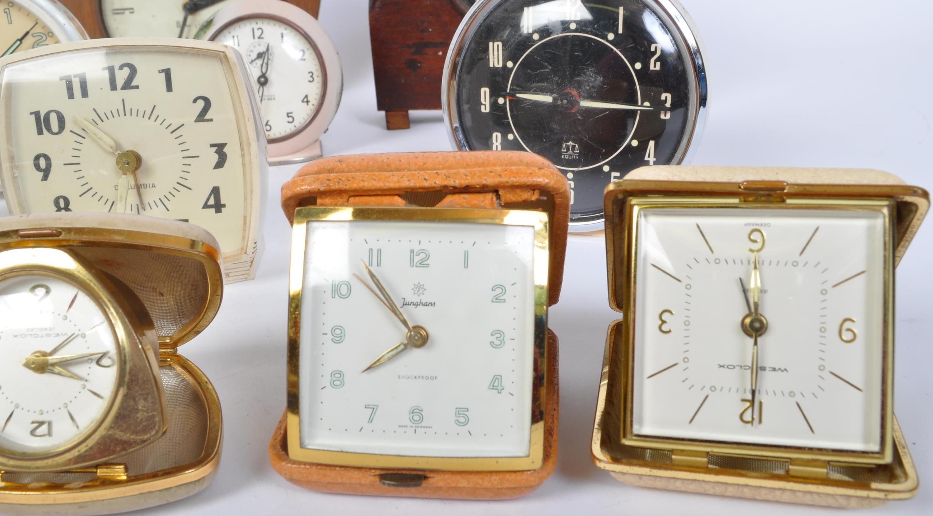 COLLECTION OF VINTAGE CLOCK & TRAVEL ALARM CLOCKS - Image 2 of 5