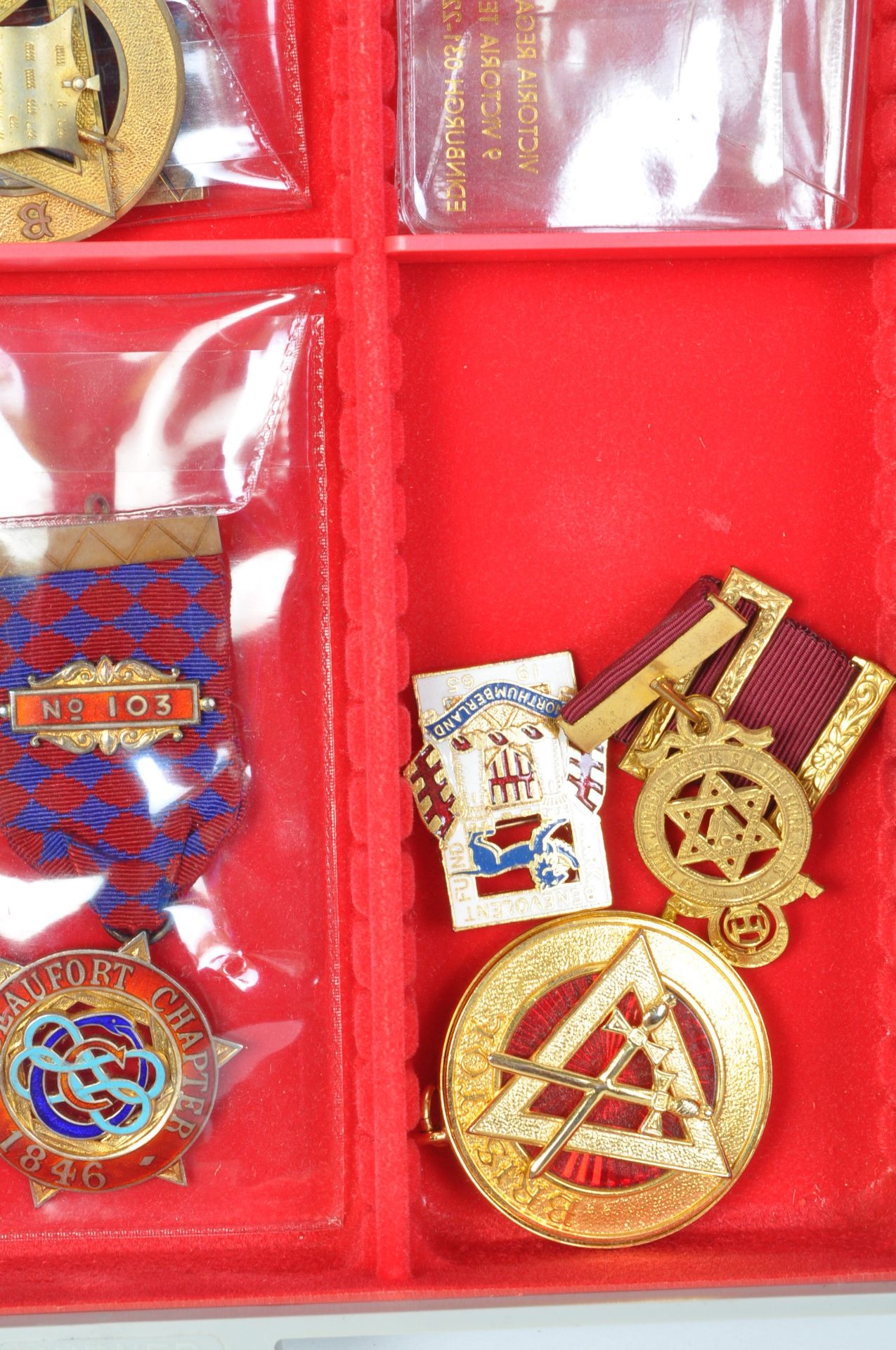 COLLECTION OF MASONIC FREE MASON MEDALS - Image 2 of 5